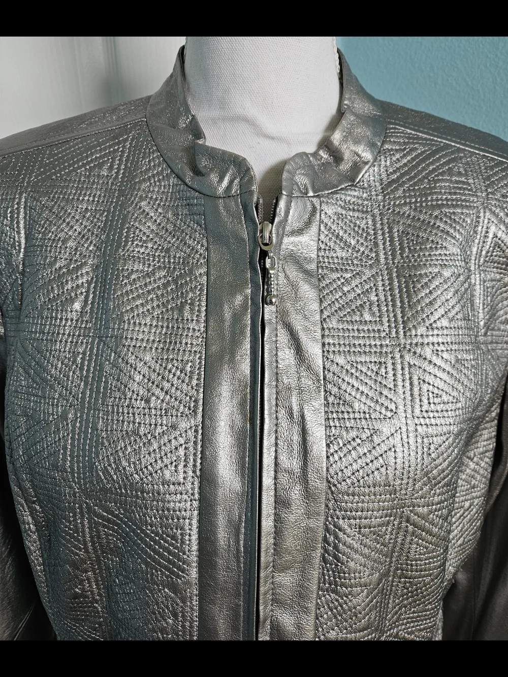 Metallic Silver Quilted Zip-Front Jacket - Picture 2 of 4